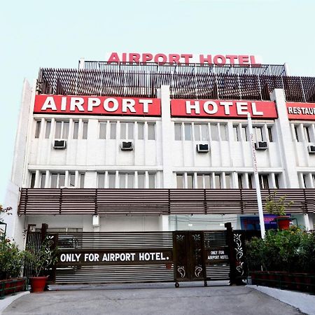 Airport Hotel Нью-Делі Екстер'єр фото