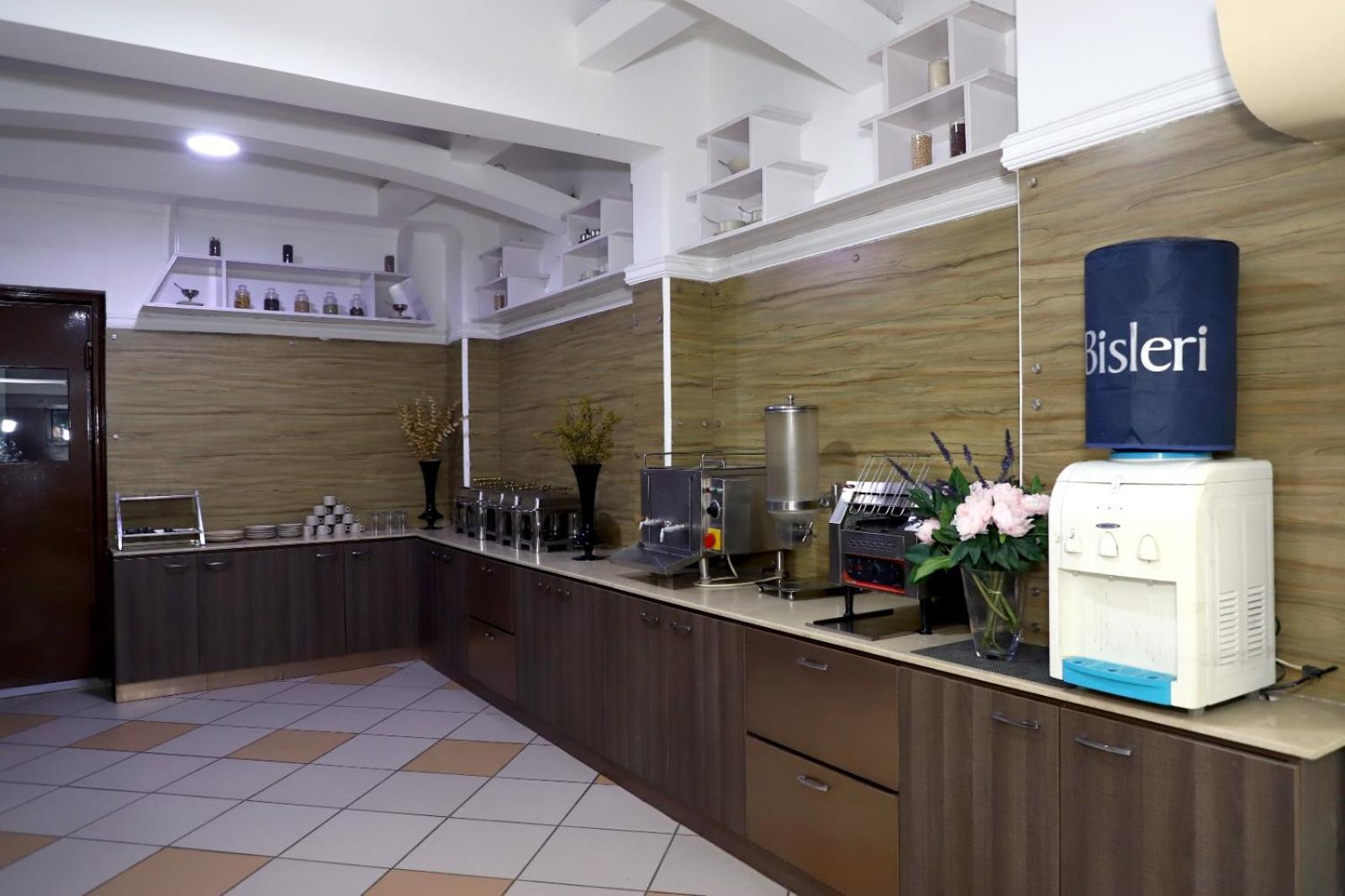 Airport Hotel Нью-Делі Екстер'єр фото